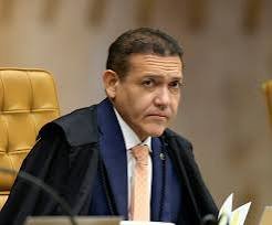 Contrato de R$ 427 milhões amplia questionamentos sobre relações de Vorcaro com entorno de Nunes Marques