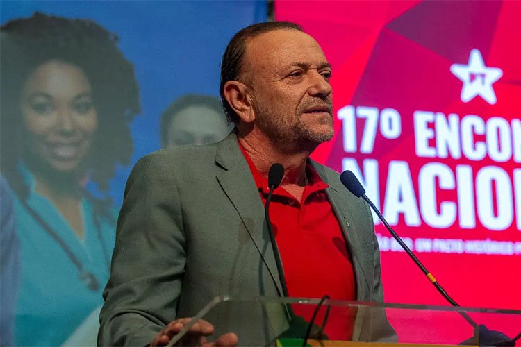Cláudio Humberto aponta baixa mobilização de prefeitos e governadores nordestinos por Lula