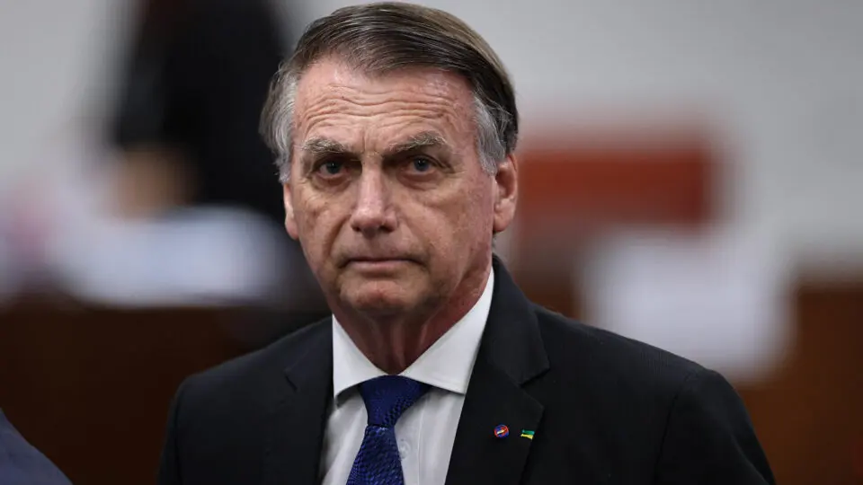 MPM deve pedir ao STM expulsão de Bolsonaro e militares condenados por trama golpista