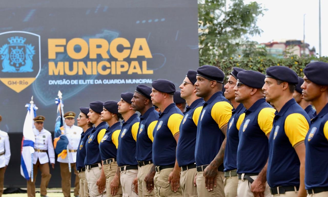 Polícia Federal barra porte de armas e trava estreia da tropa armada da GM-Rio