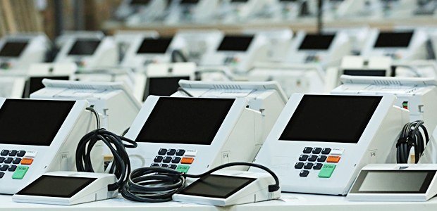 Hackers colocam segurança das urnas eletrônicas à prova em 35 planos de ataque