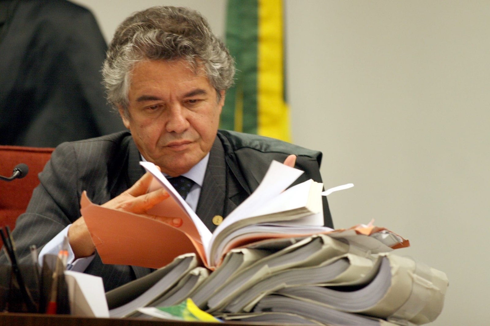 Marco Aurélio Mello alerta para riscos da quebra do sigilo da fonte jornalística