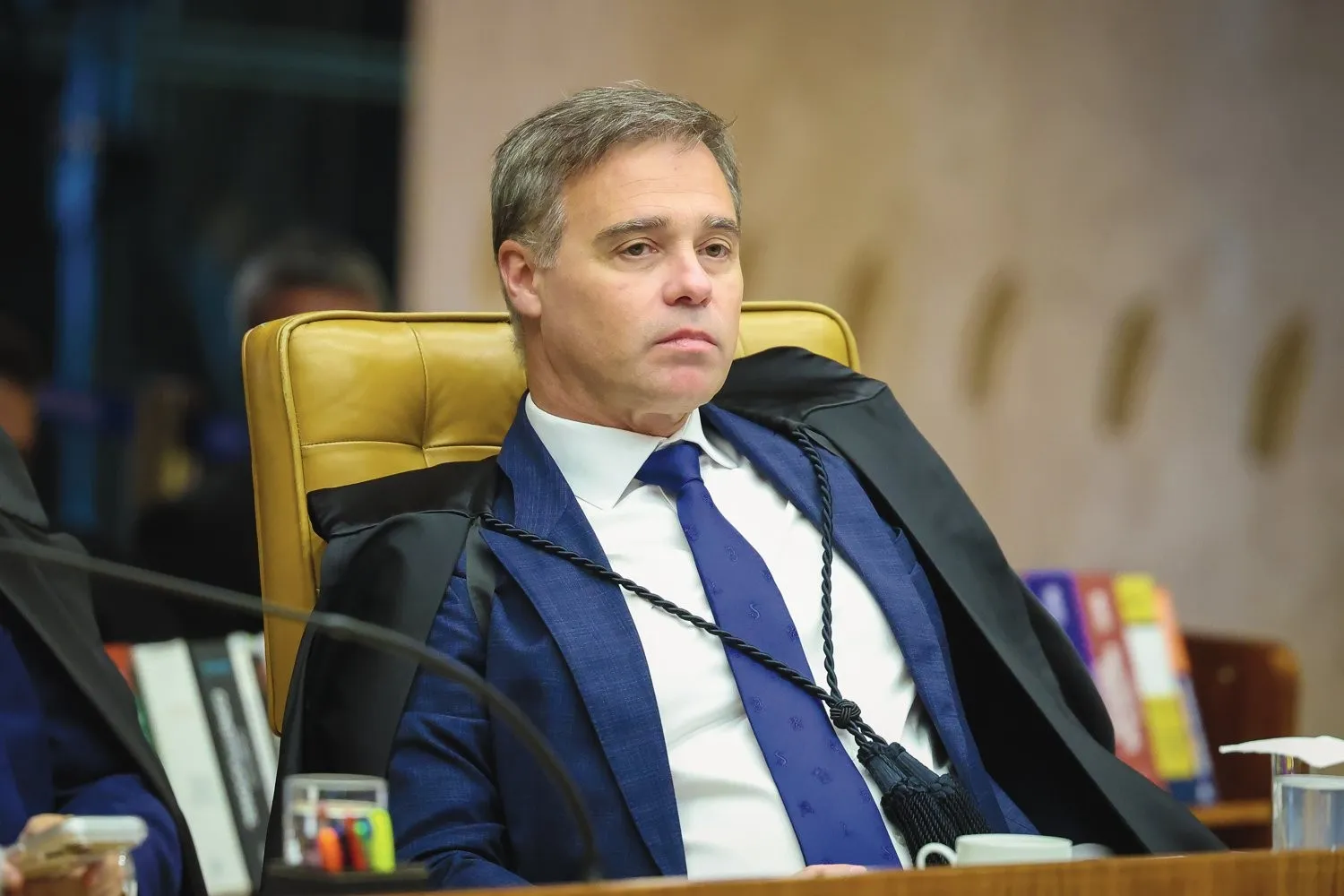 MENDONÇA AFIRMA TER SIDO MONITORADO ILEGALMENTE PELA PF POR MAIS DE 30 DIAS
